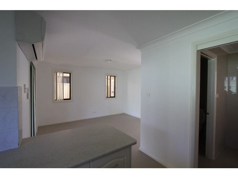 22 Aintree Close, Casula NSW 2170