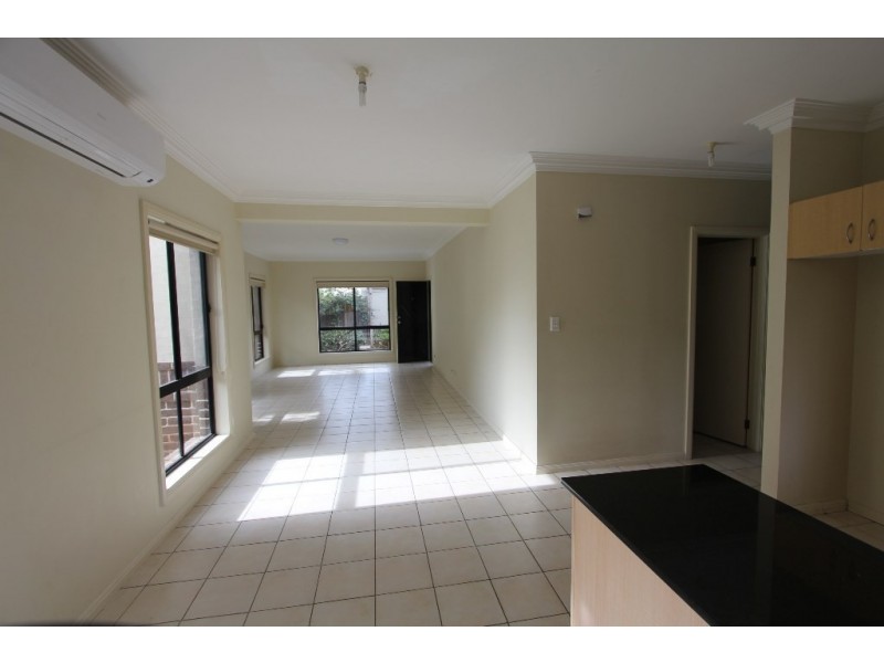 6/6-10 Ligar Street, Fairfield Heights NSW 2165