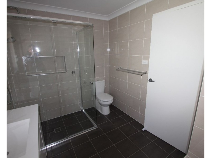 7 Poa Grove, Denham Court NSW 2565