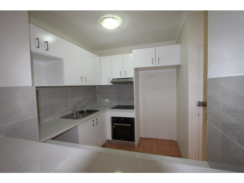 21/1 Riverpark Drive, Liverpool NSW 2170