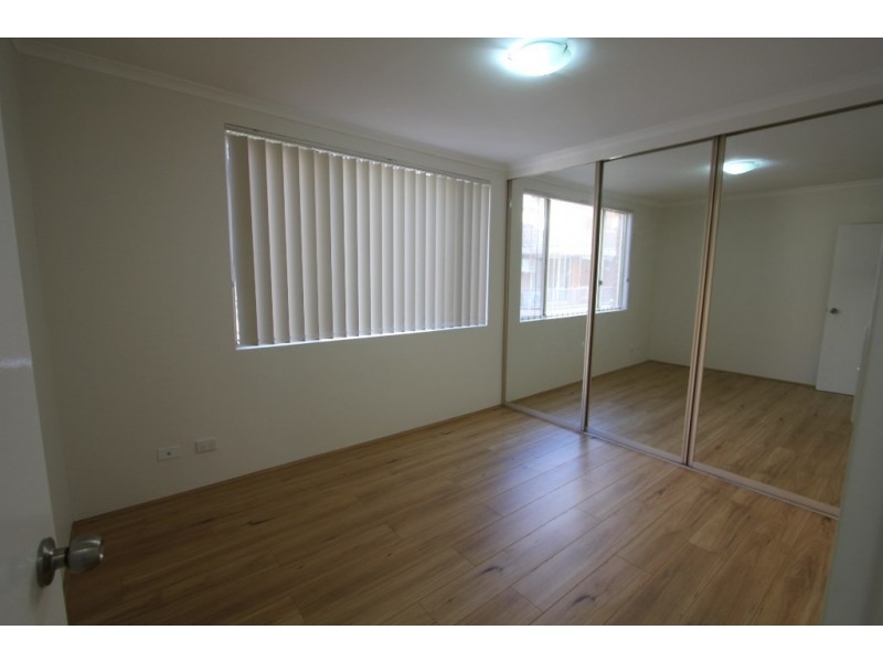 21/1 Riverpark Drive, Liverpool NSW 2170