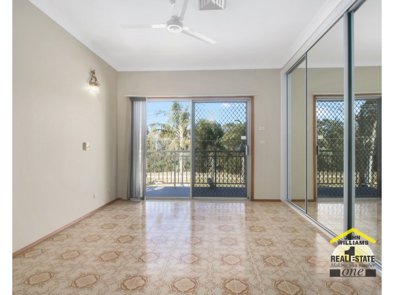 28 Silverwater Crescent, Lansvale NSW 2166