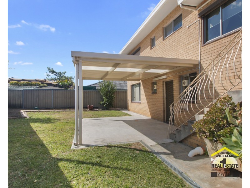 28 Silverwater Crescent, Lansvale NSW 2166