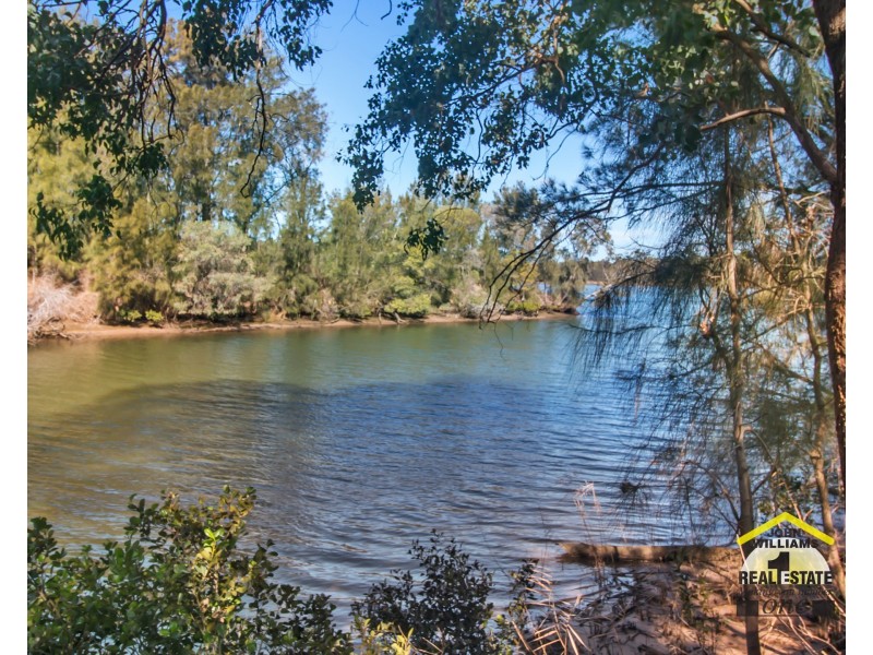 28 Silverwater Crescent, Lansvale NSW 2166