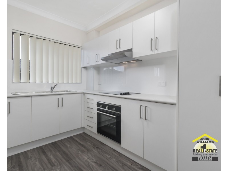 4/8 Beale Street, Liverpool NSW 2170