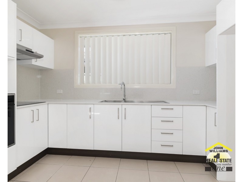 4/8 Beale Street, Liverpool NSW 2170