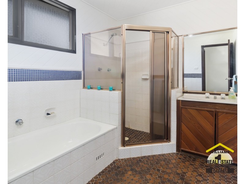 11 Joseph Street, Chipping Norton NSW 2170