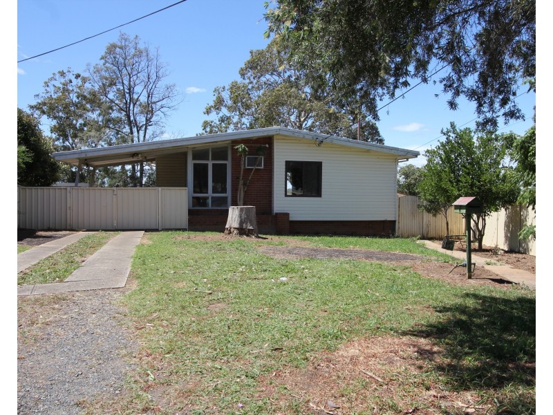 10 MOOMIN PLACE, Busby NSW 2168