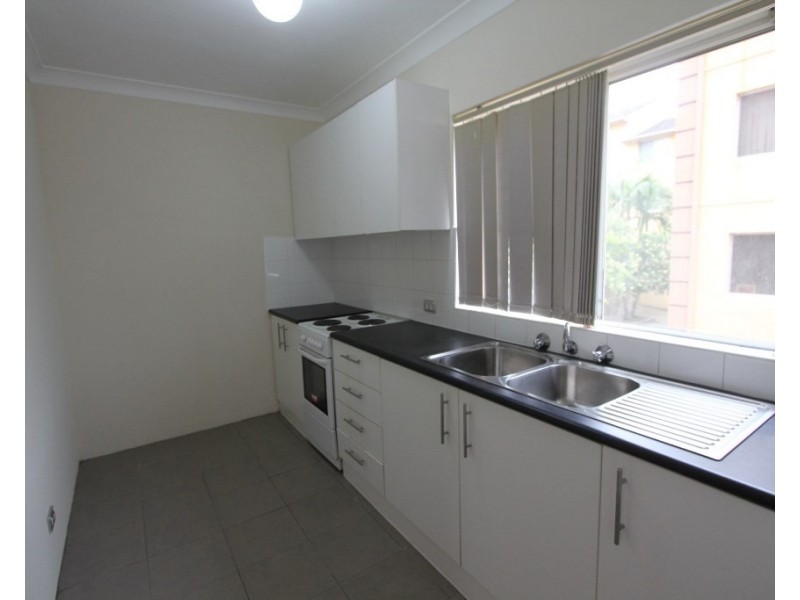8/28 Nagle Street, Liverpool NSW 2170