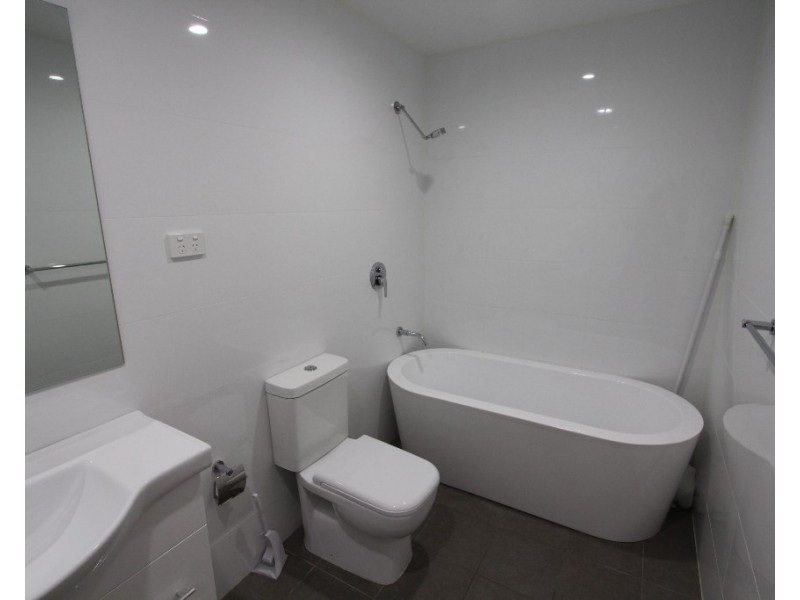 89/1 Browne Parade, Warwick Farm NSW 2170