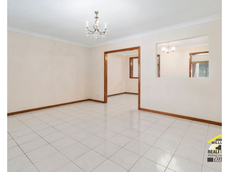 112 Hill Road, Lurnea NSW 2170