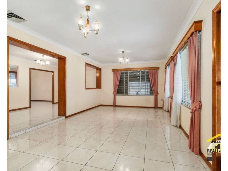 112 Hill Road, Lurnea NSW 2170