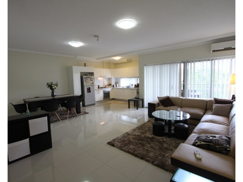 25/24 Lachlan Street, Liverpool NSW 2170