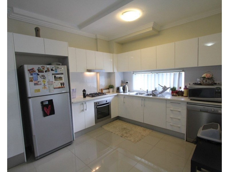 25/24 Lachlan Street, Liverpool NSW 2170