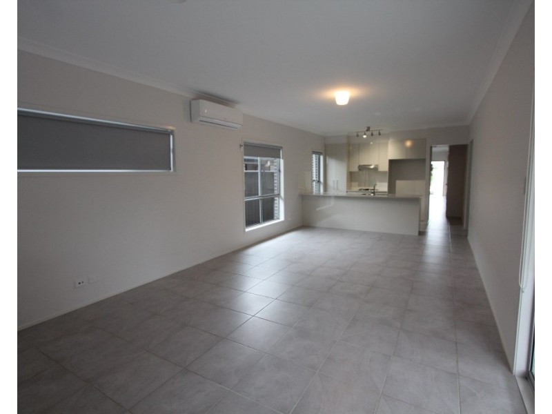 15 Stonecrop Street, Denham Court NSW 2565