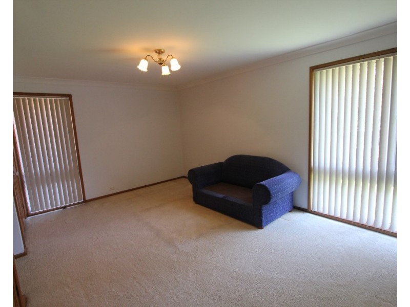 5 Aintree Close, Casula NSW 2170