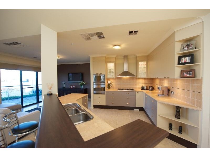 39 FIRESTONE WAY, Wodonga VIC 3690