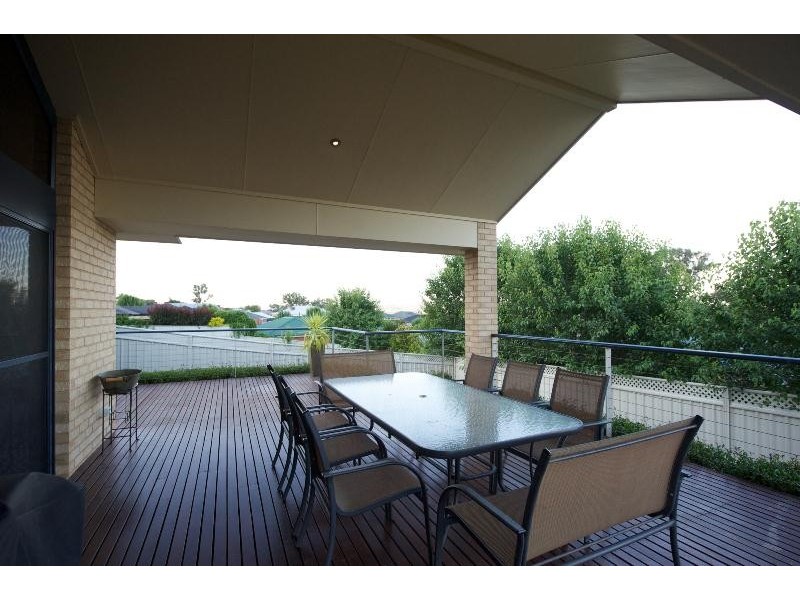 39 FIRESTONE WAY, Wodonga VIC 3690