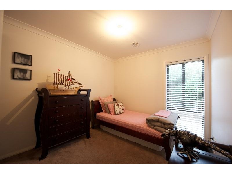 10 PAPERBARK COURT, Thurgoona NSW 2640