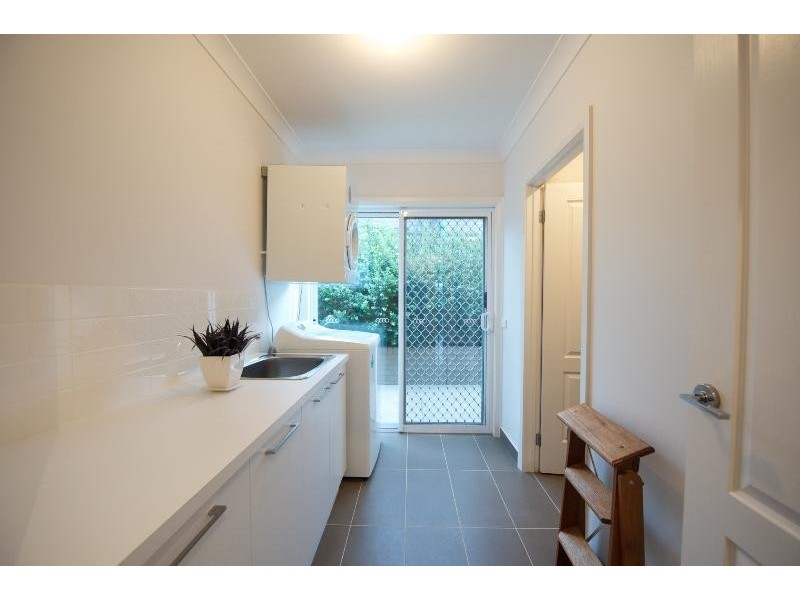 10 PAPERBARK COURT, Thurgoona NSW 2640