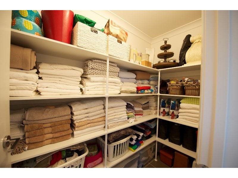 10 PAPERBARK COURT, Thurgoona NSW 2640