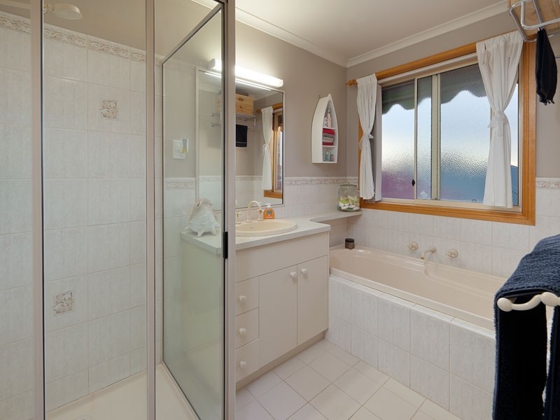 18 PARK LANE, Wodonga VIC 3690