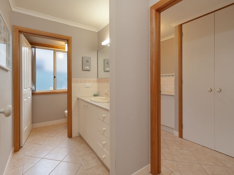 18 PARK LANE, Wodonga VIC 3690