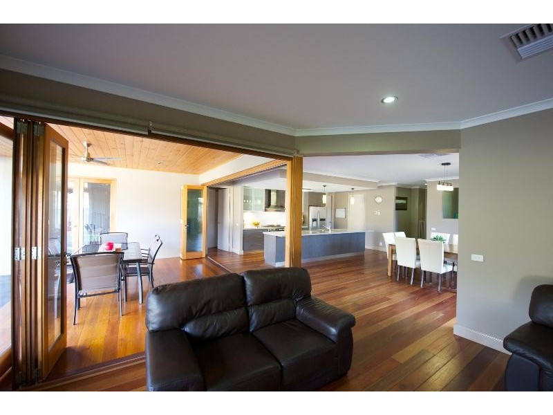 45 GOLFLINKS AVENUE, Wodonga VIC 3690
