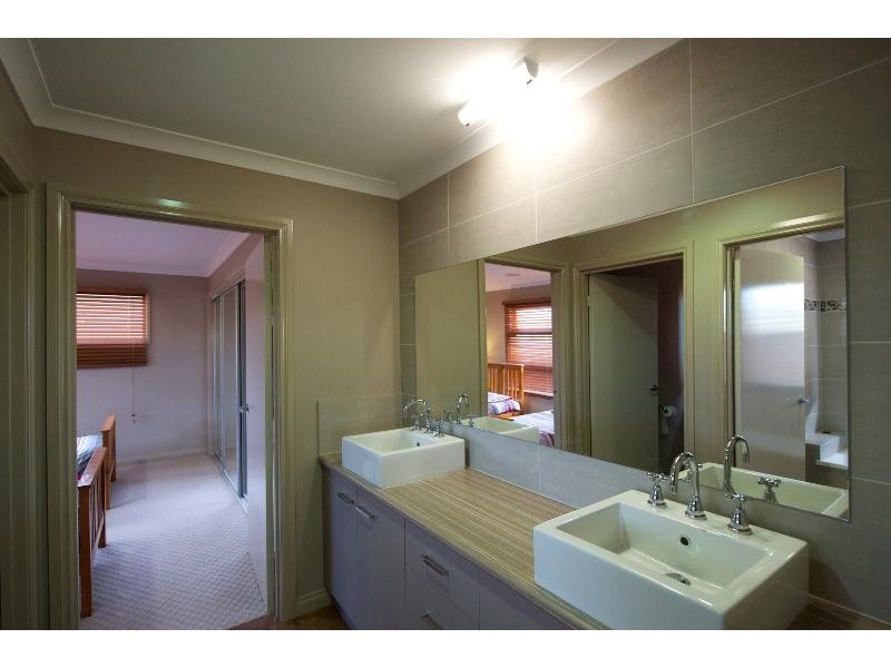 45 GOLFLINKS AVENUE, Wodonga VIC 3690