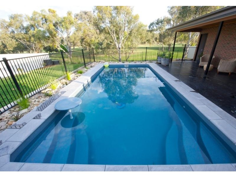 45 GOLFLINKS AVENUE, Wodonga VIC 3690