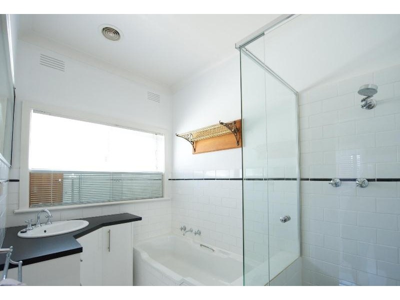 3 CURRAJONG COURT, Wodonga VIC 3690