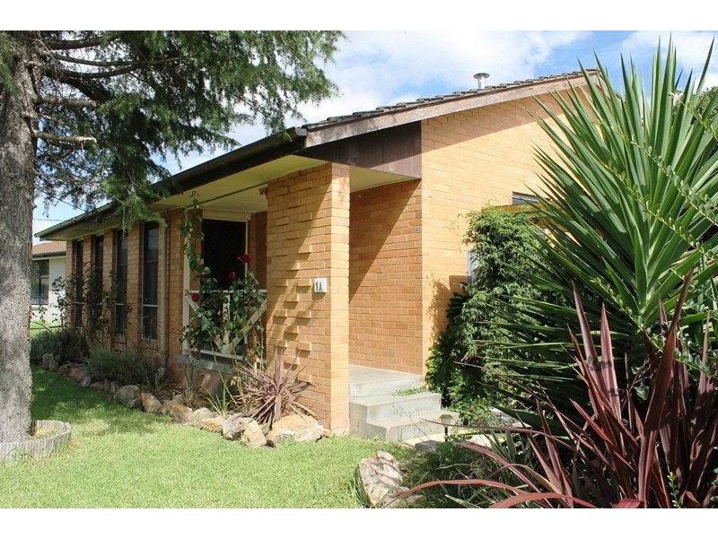 1 WARSAW CRESCENT, Wodonga VIC 3690