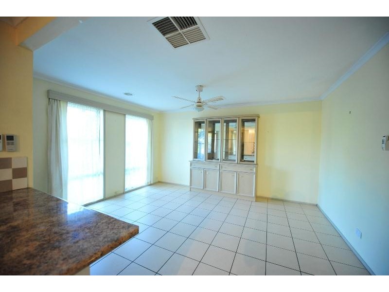 1 WARSAW CRESCENT, Wodonga VIC 3690