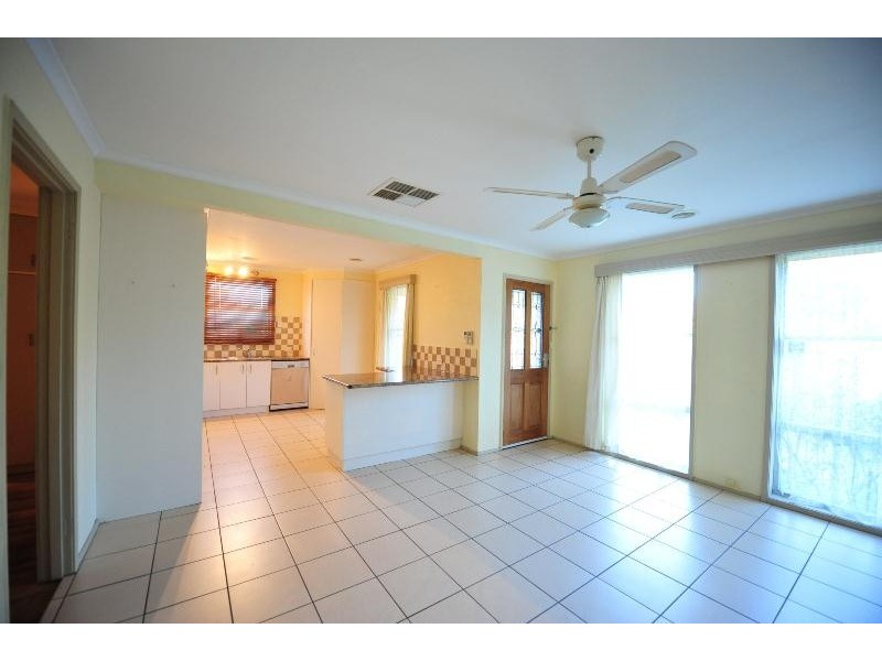 1 WARSAW CRESCENT, Wodonga VIC 3690