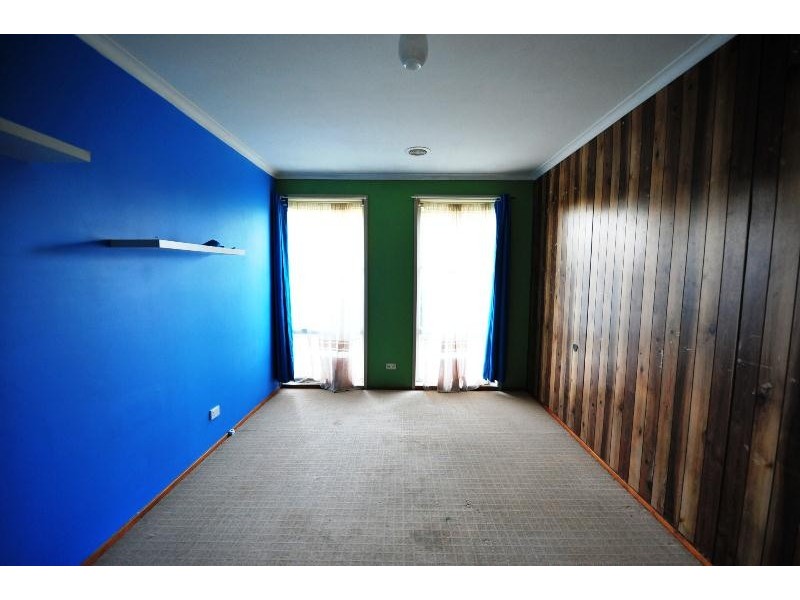 1 WARSAW CRESCENT, Wodonga VIC 3690