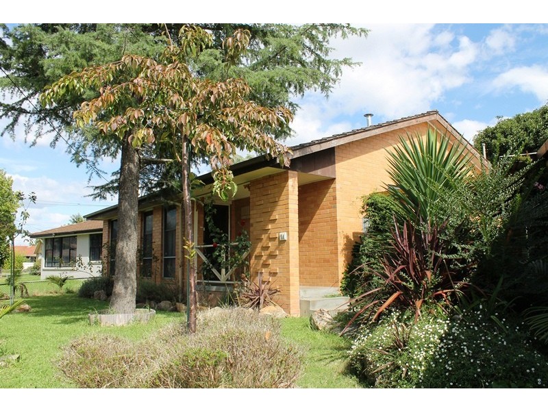 1 WARSAW CRESCENT, Wodonga VIC 3690