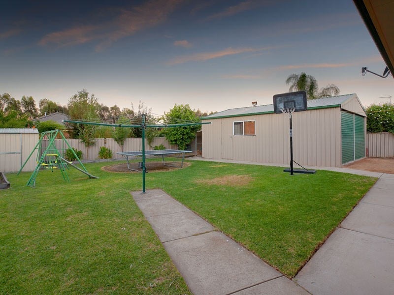 25 BIRDIE STREET, Wodonga VIC 3690