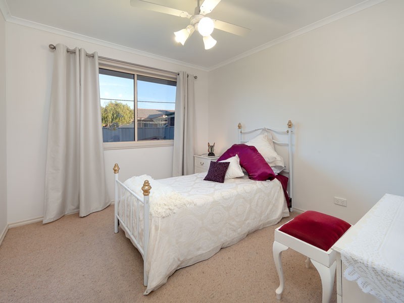 25 BIRDIE STREET, Wodonga VIC 3690