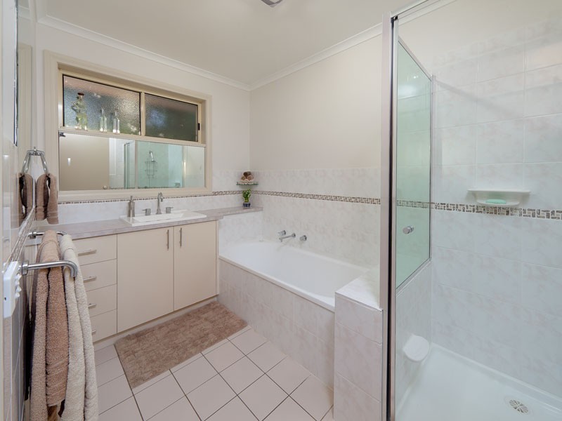 25 BIRDIE STREET, Wodonga VIC 3690