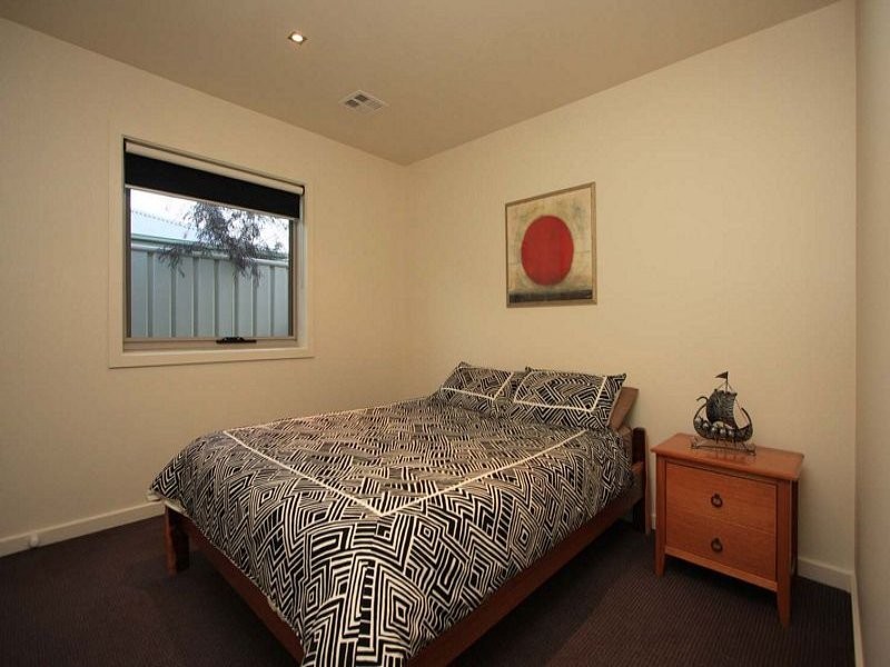 34 GOLFLINKS AVENUE, Wodonga VIC 3690