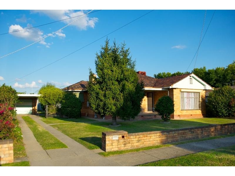 82 WILLIAM STREET, Wodonga VIC 3690