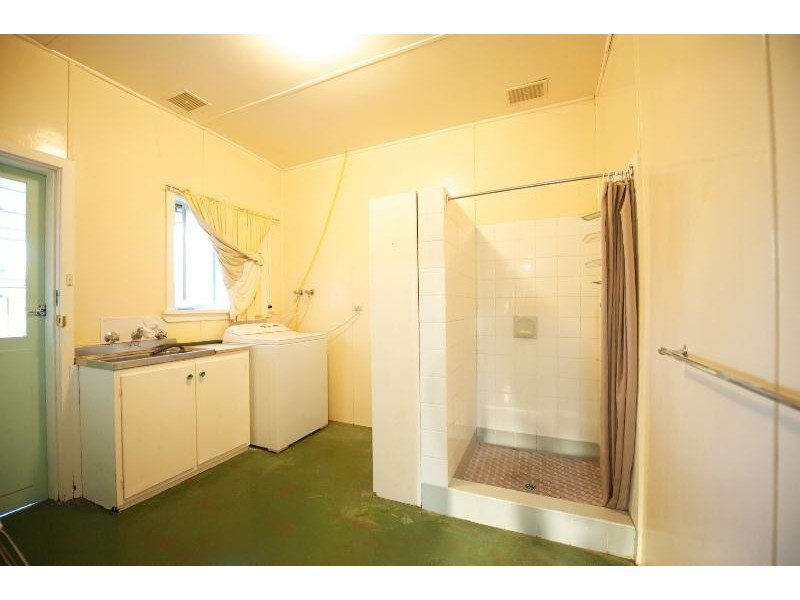 82 WILLIAM STREET, Wodonga VIC 3690