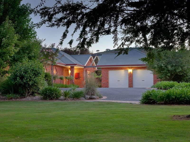 73 HUON CREEK ROAD, Wodonga VIC 3690