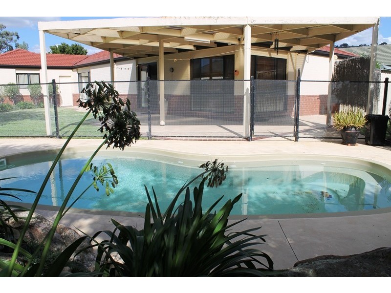 26 DALTON AVENUE, Wodonga VIC 3690