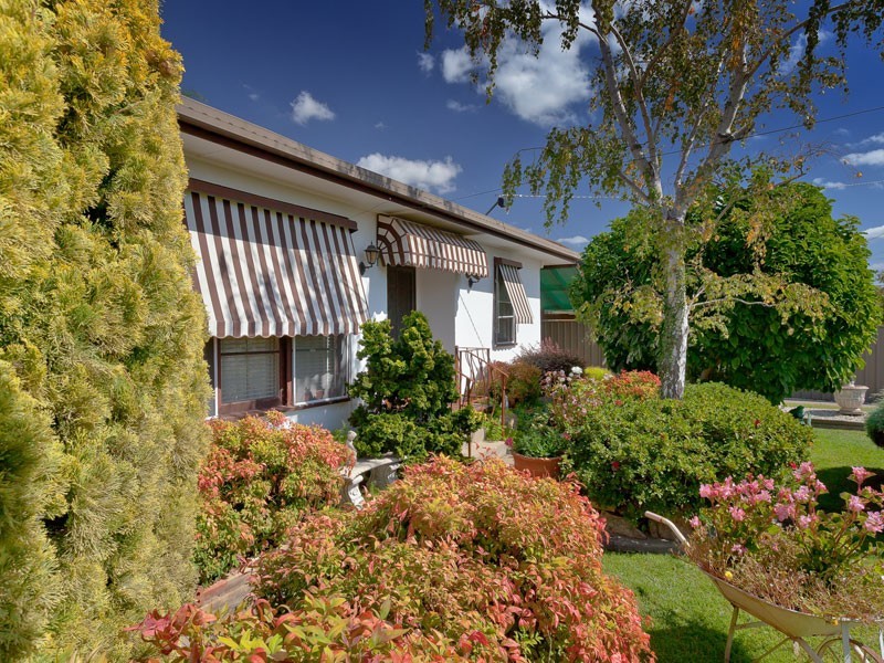 9 MARK STREET, Wodonga VIC 3690