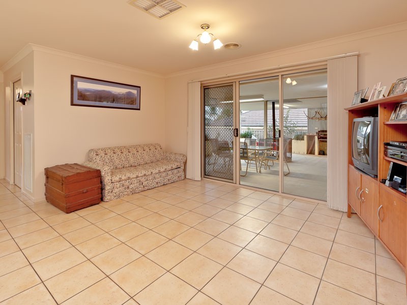 9 BISQUE COURT, Wodonga VIC 3690