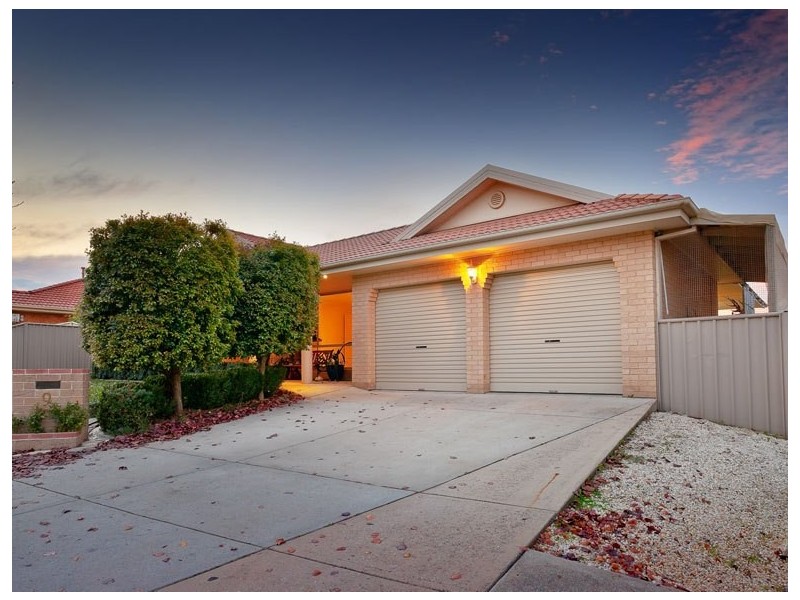 9 BISQUE COURT, Wodonga VIC 3690