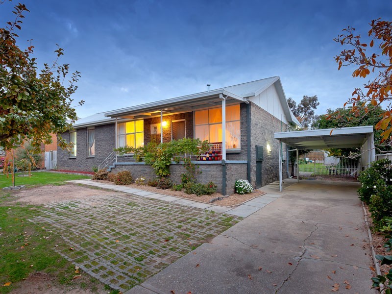 5 LAWRENCE STREET, Wodonga VIC 3690