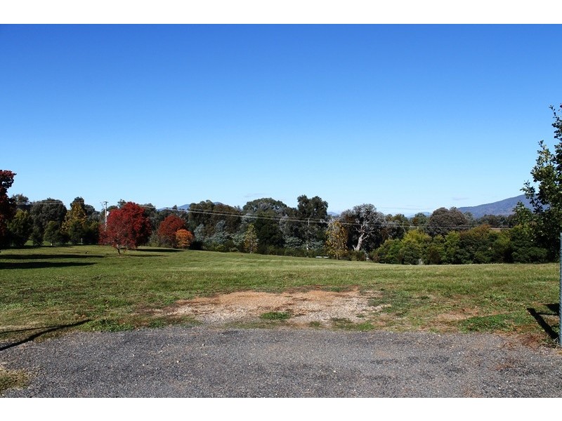 LOT 2 HILLANDALE COURT, Bonegilla VIC 3691