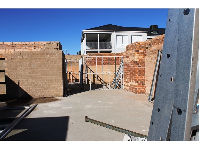 6 LATROBE COURT, Wodonga VIC 3690